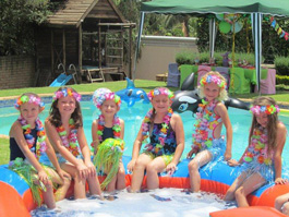 Hawaaii gals