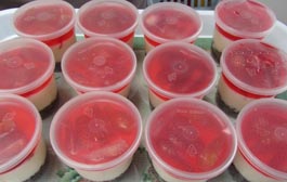 STRAWBERRY CHEESECAKE